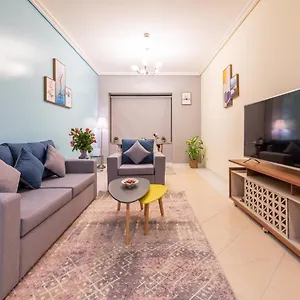 Trinity Homes - Sheikh Zayed Road Near To Financial Center Metro Station , Dubai United Arab Emirates